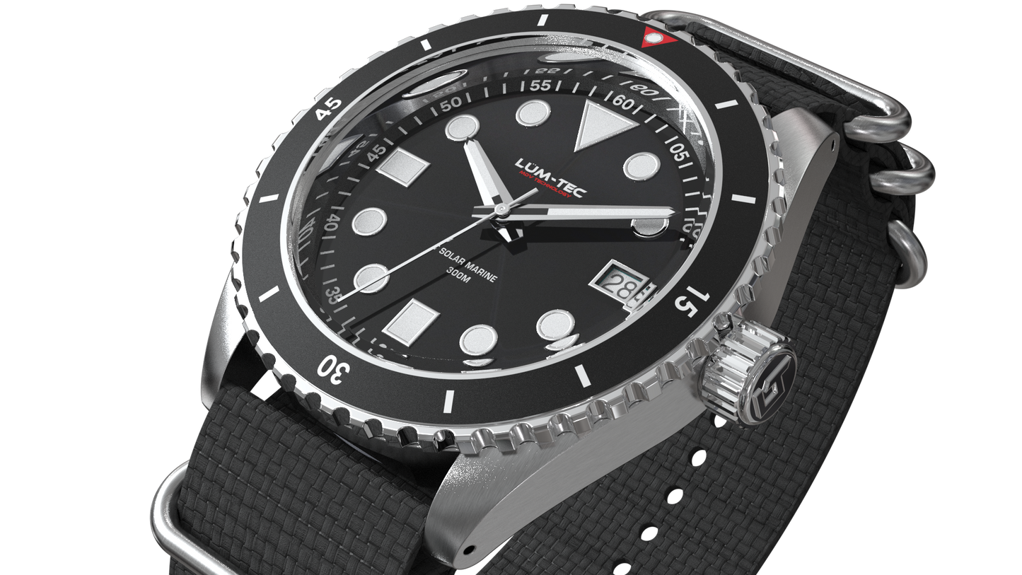 Lum-Tec Solar Marine 5