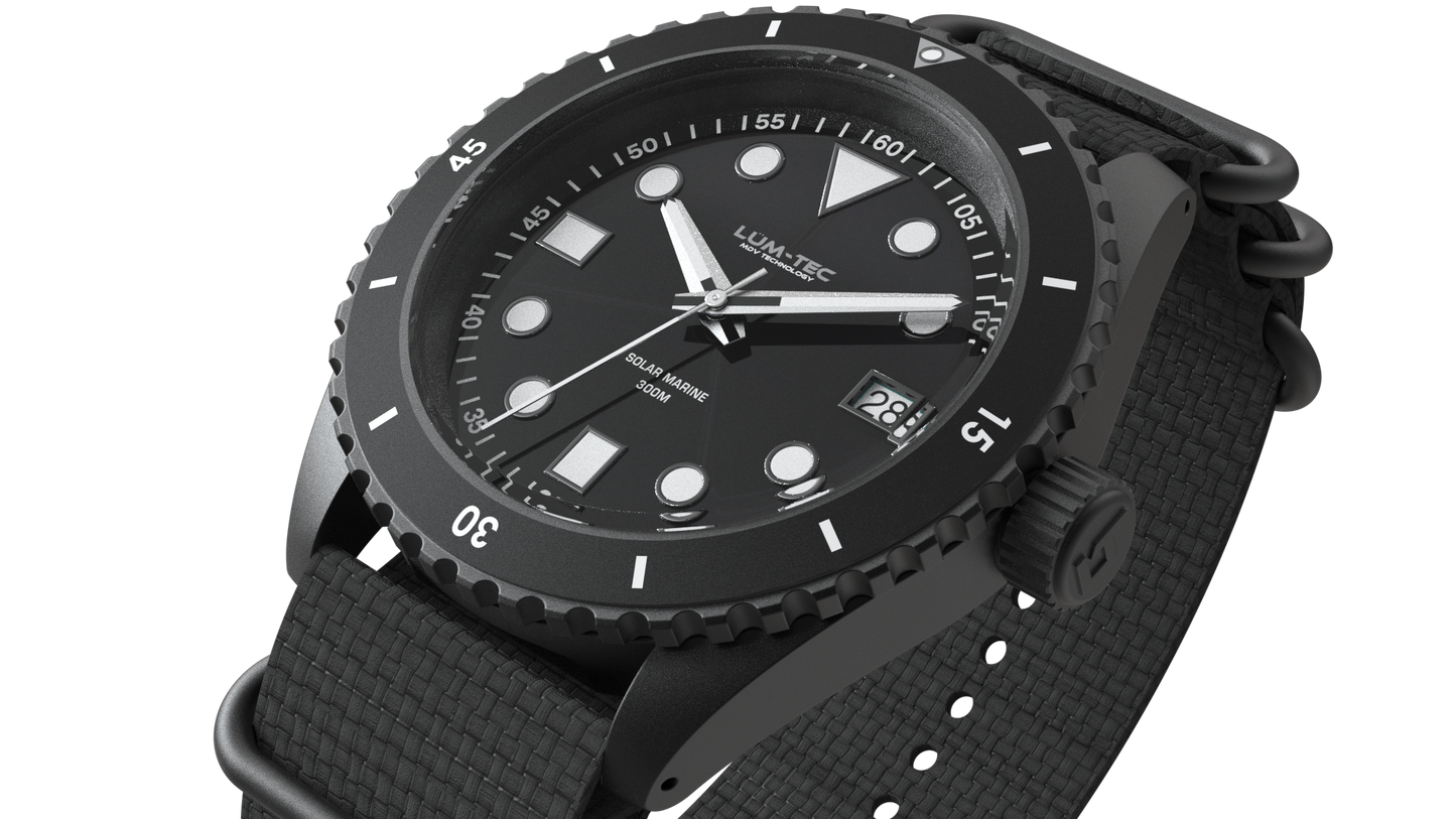 Lum-Tec Solar Marine 6