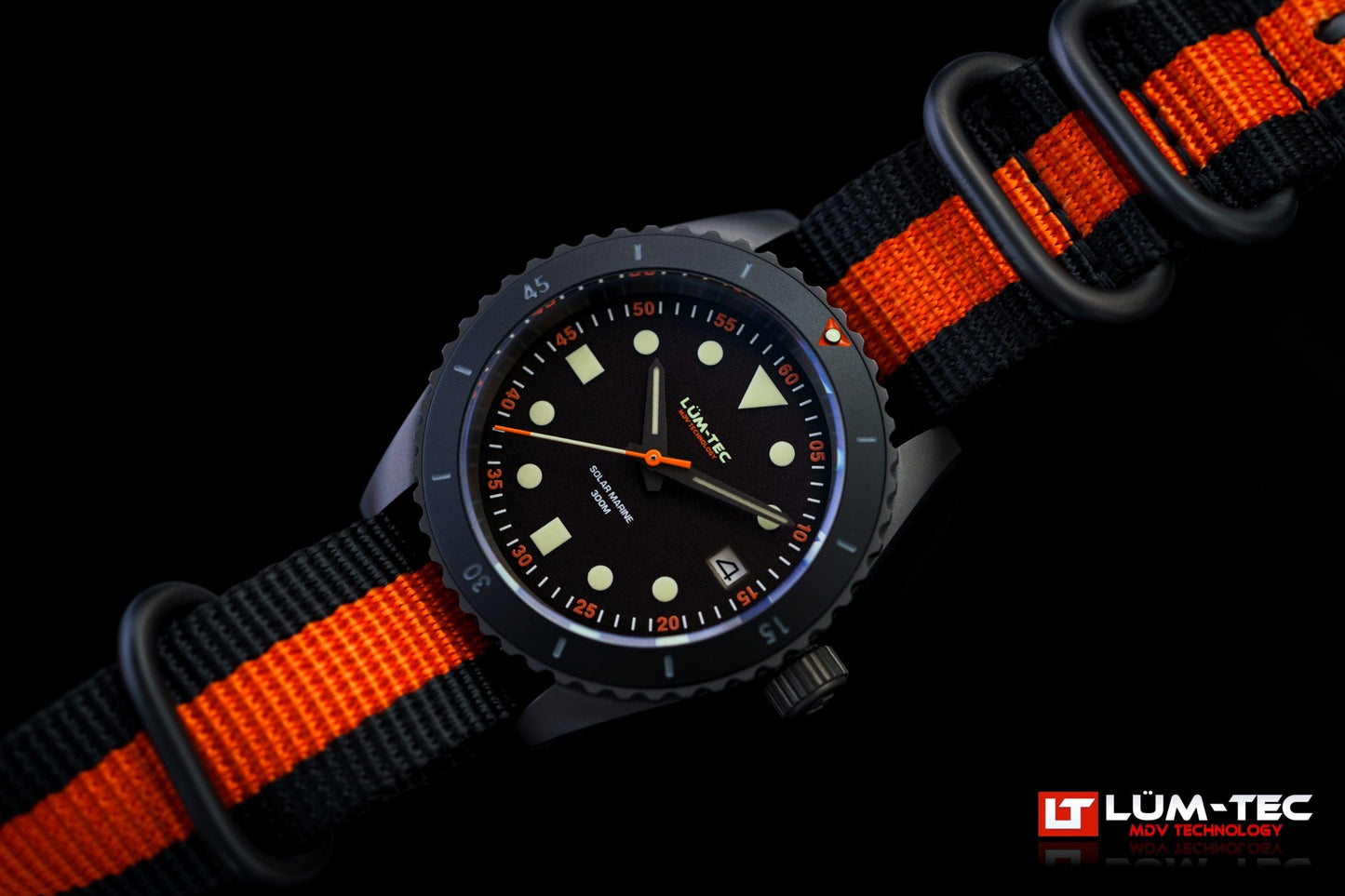 Lum-Tec Solar Marine 4