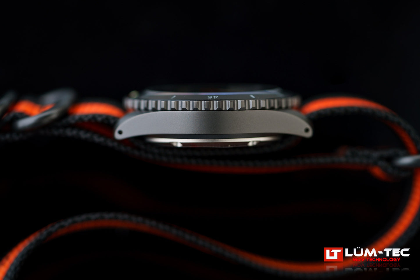 Lum-Tec Solar Marine 4