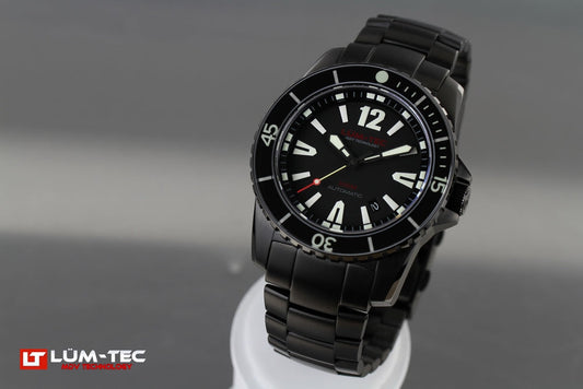 Lum-Tec 300M-2 Dive watch 40MM
