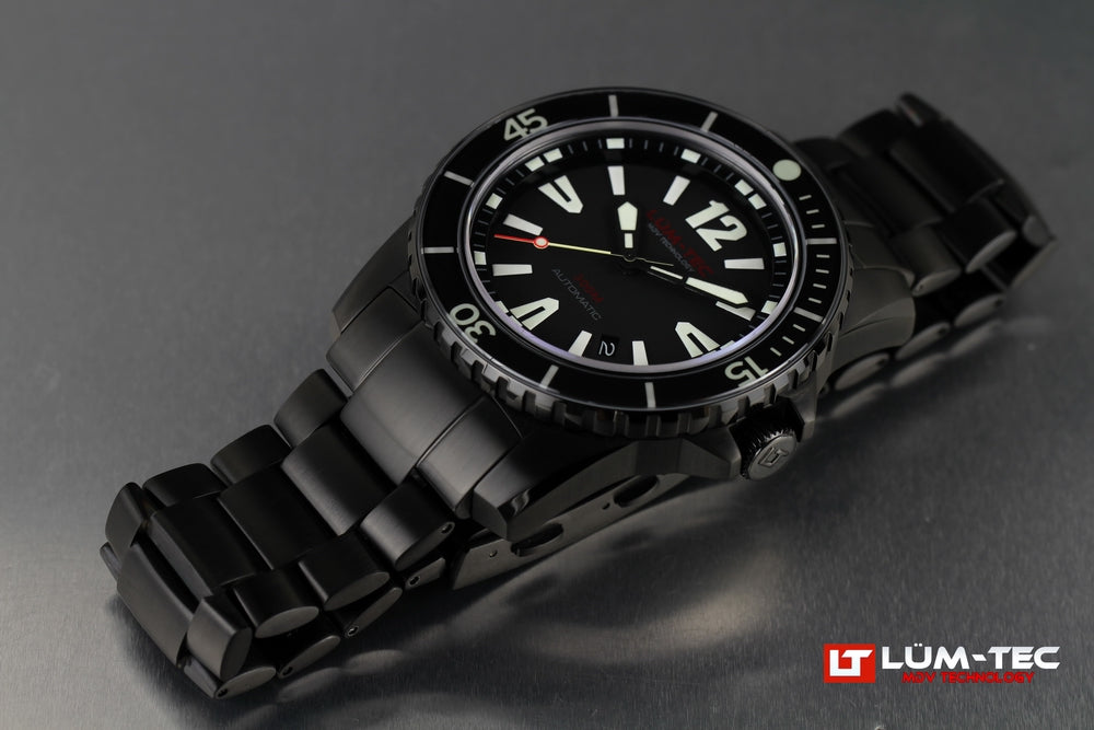 Lum-Tec 300M-2 Dive watch 40MM