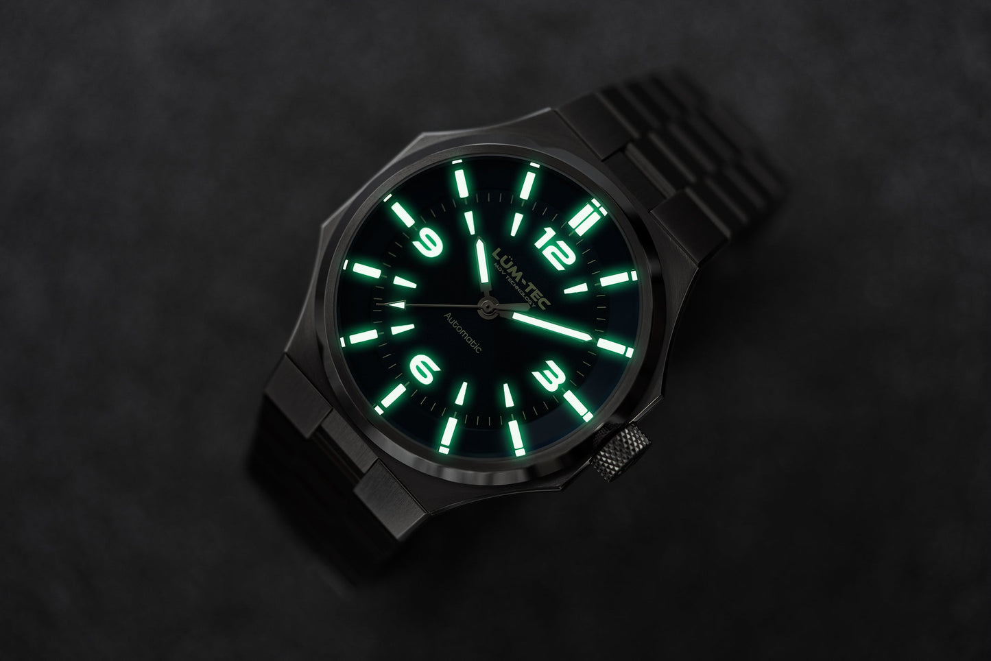 Lum-Tec Eclipse E3 Integrated Bracelet 42mm