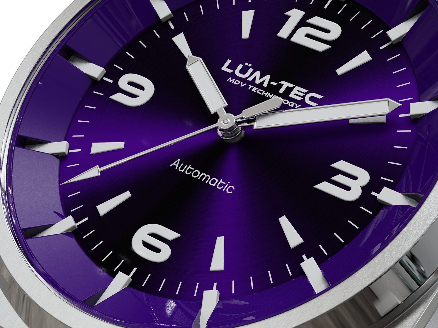 Lum-Tec Eclipse E4 Integrated Bracelet 42mm