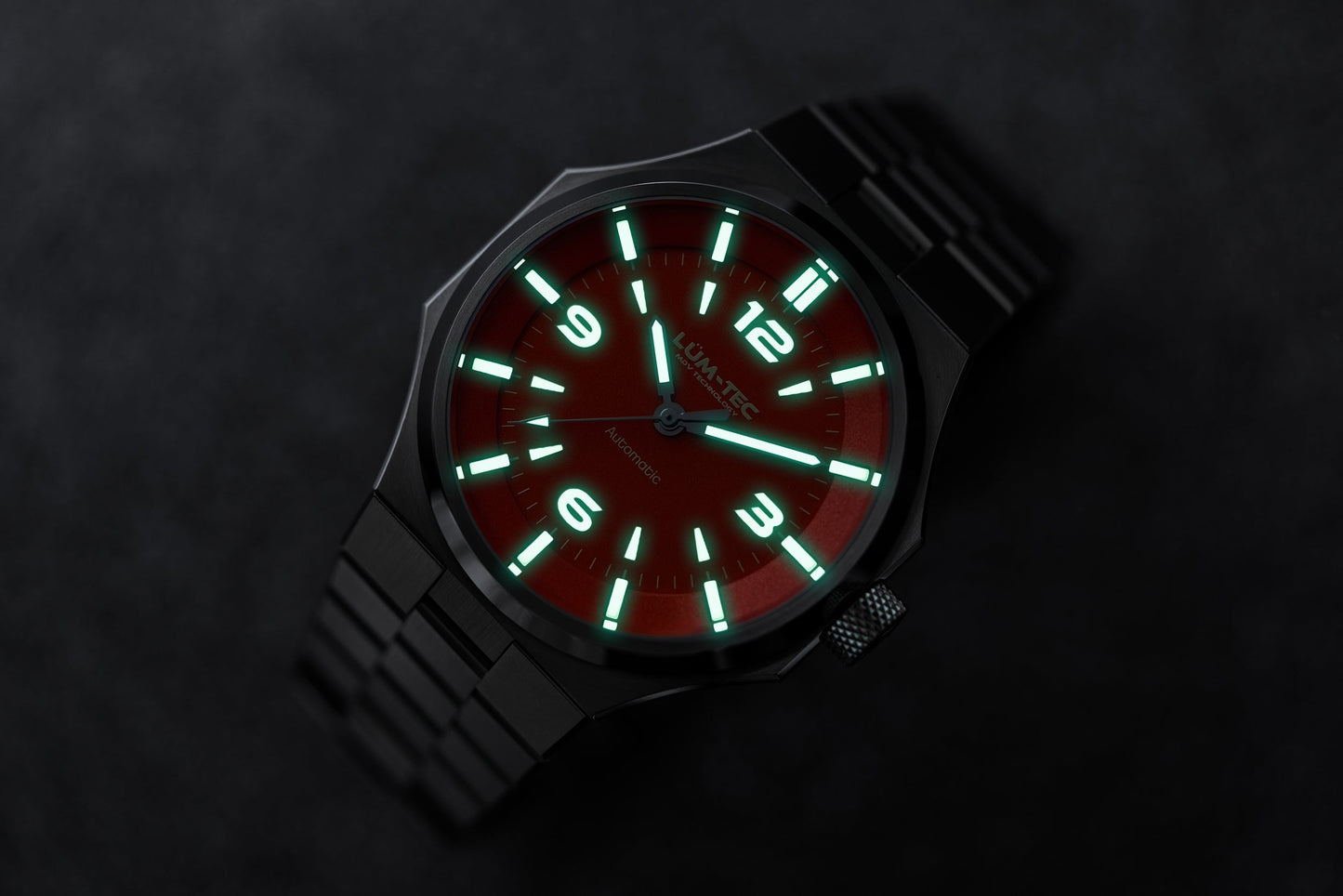 Lum-Tec Eclipse E5 Integrated Bracelet 42mm