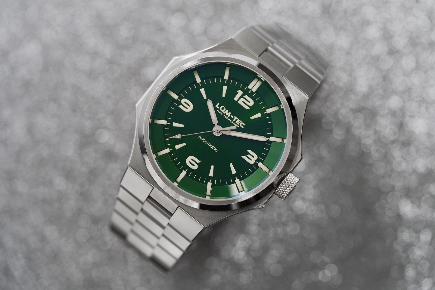 Lum-Tec Eclipse E6 Integrated Bracelet 42mm