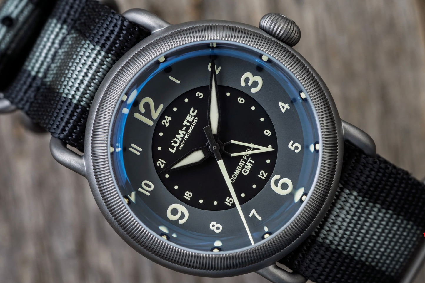 Lum-Tec Combat Field X6 Titanium GMT Watch | American GMT Field Watch