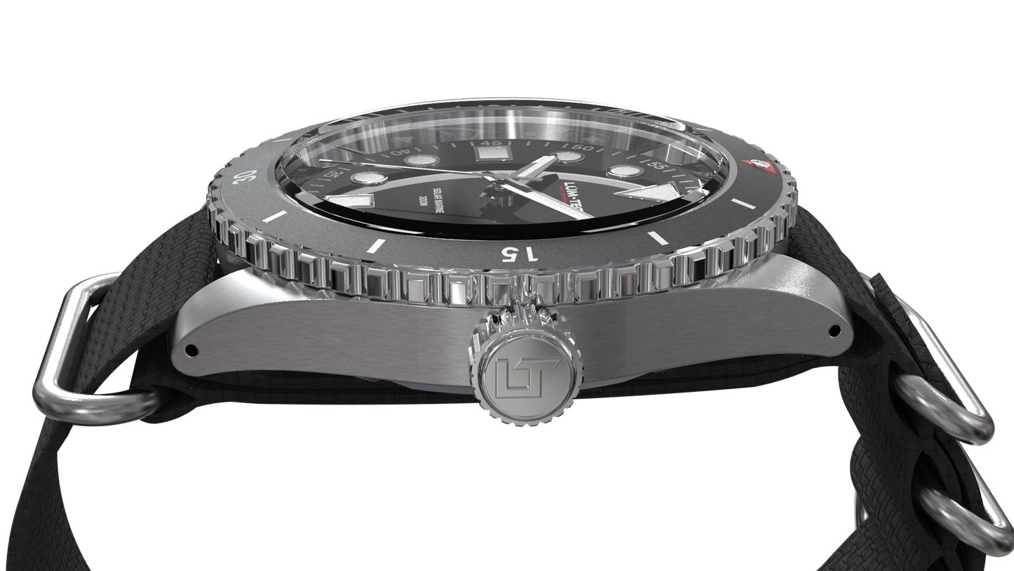 Lum-Tec Solar Marine 5