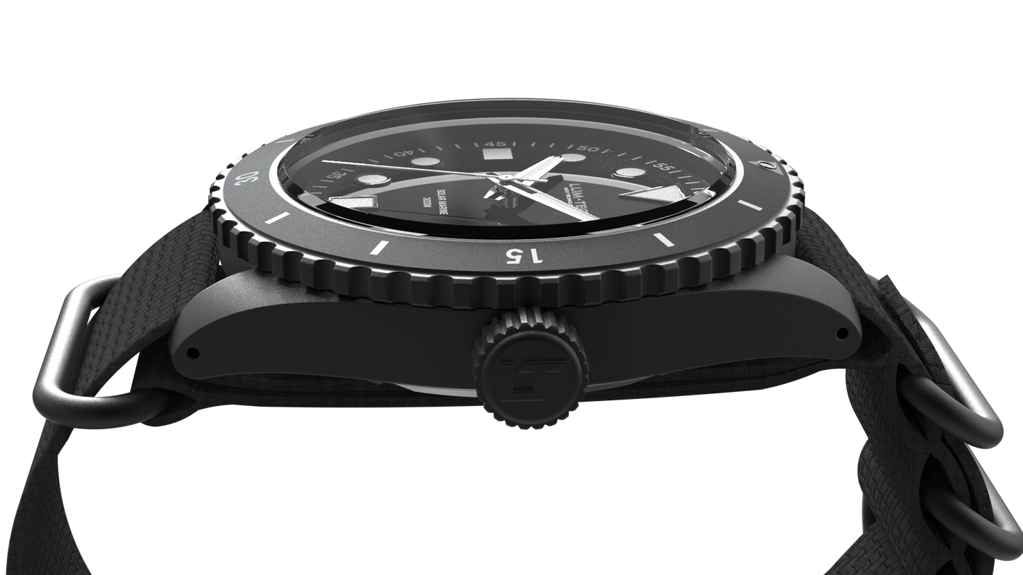 Lum-Tec Solar Marine 6