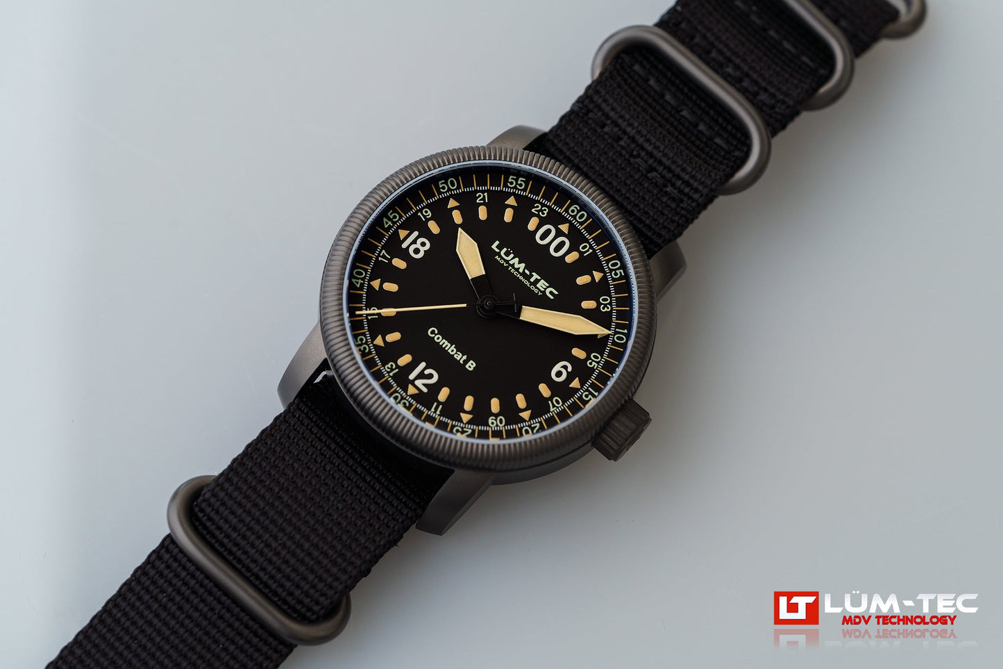 Lum-Tec Combat B49 24 Hour Dial