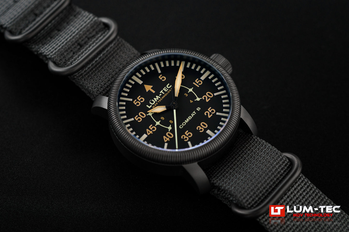 Lum-Tec Combat B62 automatic 39mm