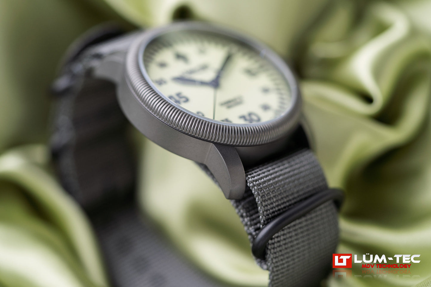Lum-Tec Combat B72