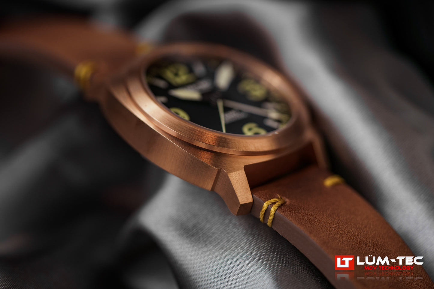 Lum-Tec M94 Bronze No date Automatic Watch