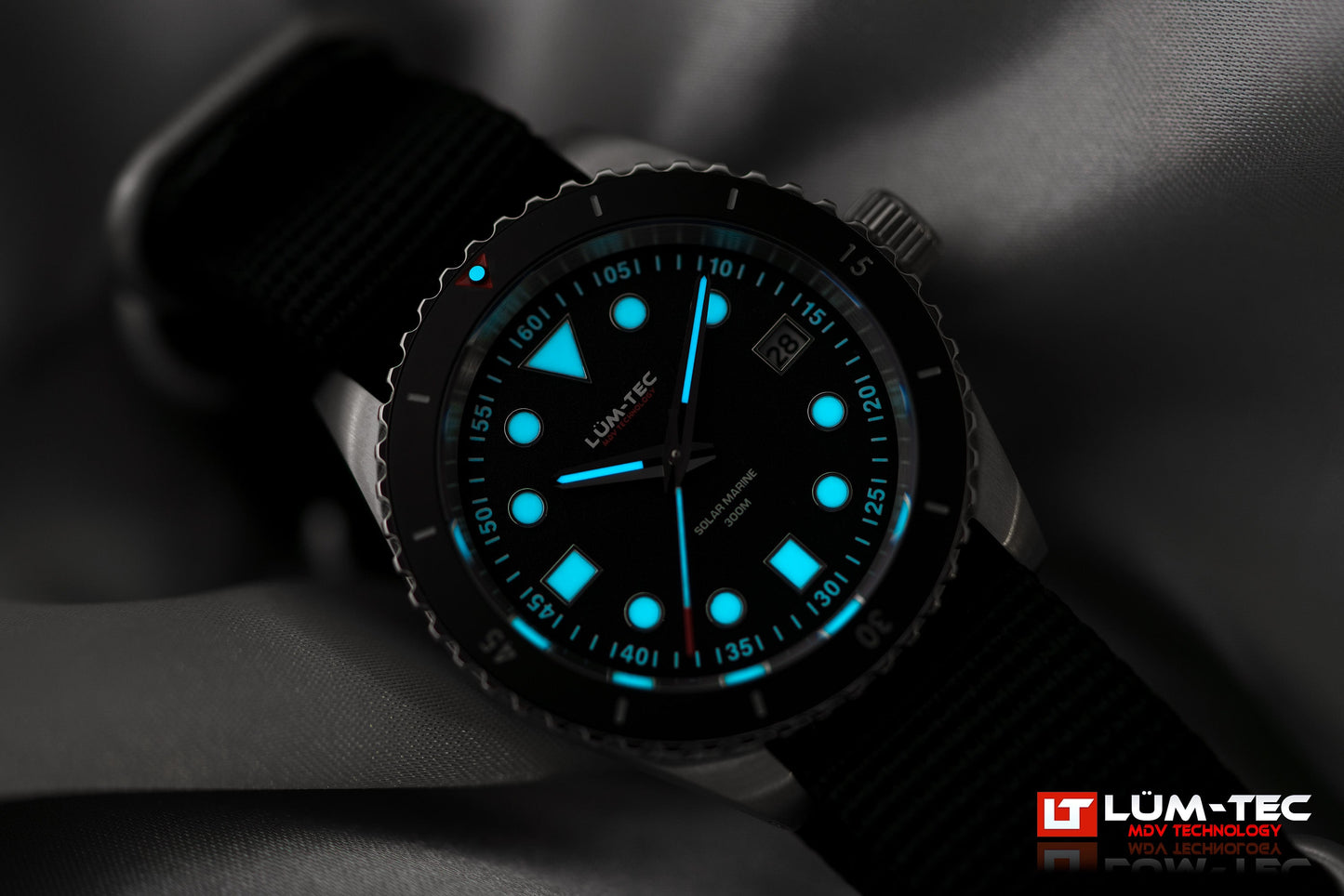 Lum-Tec Solar Marine 5