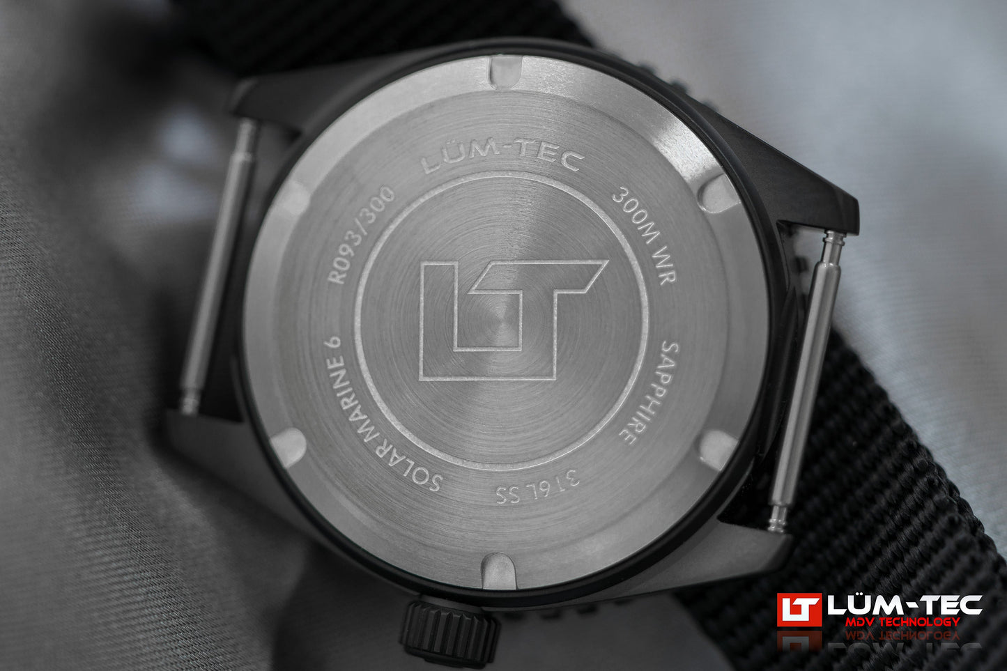 Lum-Tec Solar Marine 6